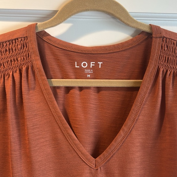 LOFT Women's Rust Sleeveless Top M - Picture 3 of 3